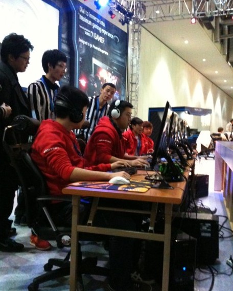 哈登在进攻 哈登在进攻